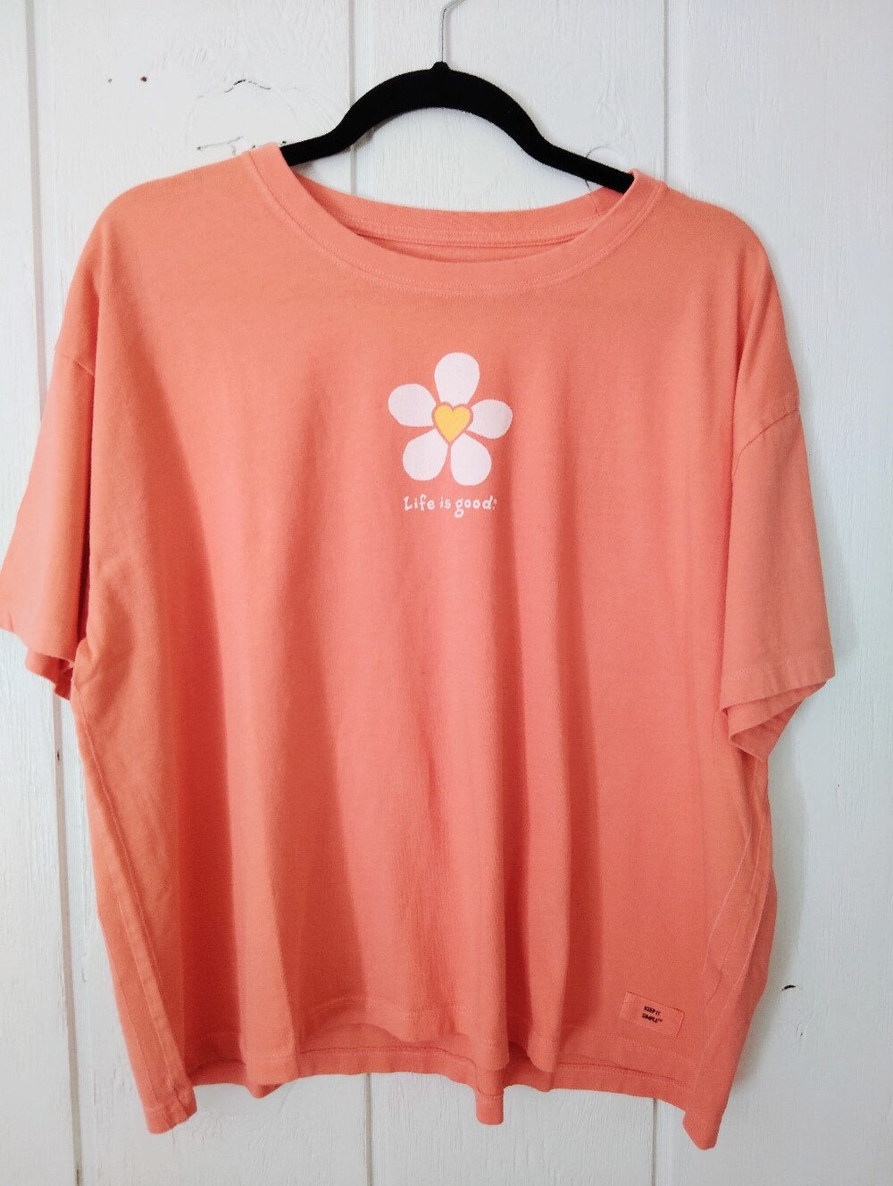 BUNDLE OF 2!! Life Is Good Graphic Tees. Size XL - Picture 2 of 9